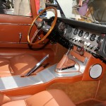 Golden Sand 1962 Jaguar E-Type Roadster 876040