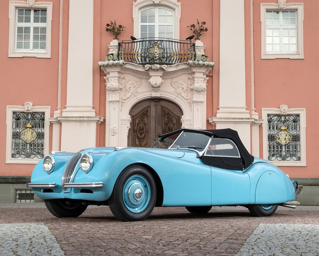 Pastel Blue 1950 Jaguar XK 120 Alloy Roadster 670123