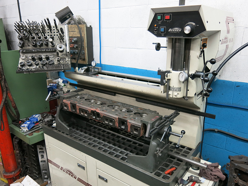 Sunnen VGS 20 Valve Guide and Seat Machine